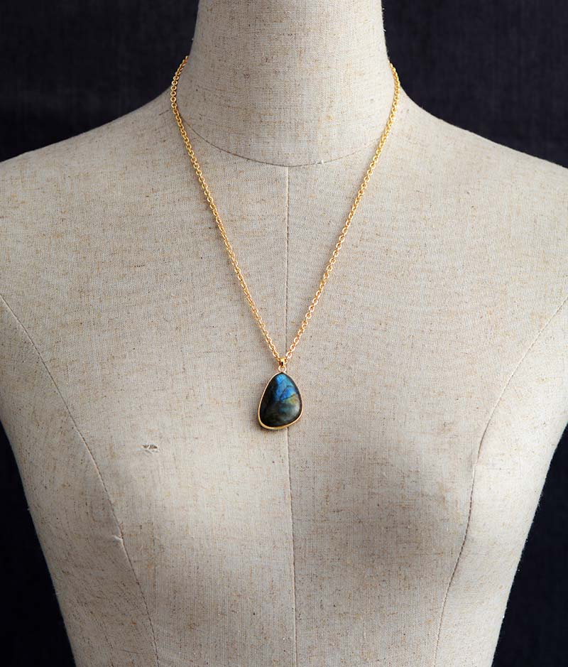 Natural Stone Pendant Necklace Labradorite Gold Tone Chain Chokers Necklaces Designer Gems Jewelry Bijou Bohemian