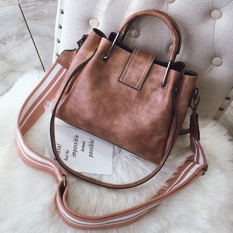 Duzeala Crossbody Bags For Women 2021 Shoulder Bag Female Leather Flap Cheap Women Messenger Bags Small Bolsa Feminina