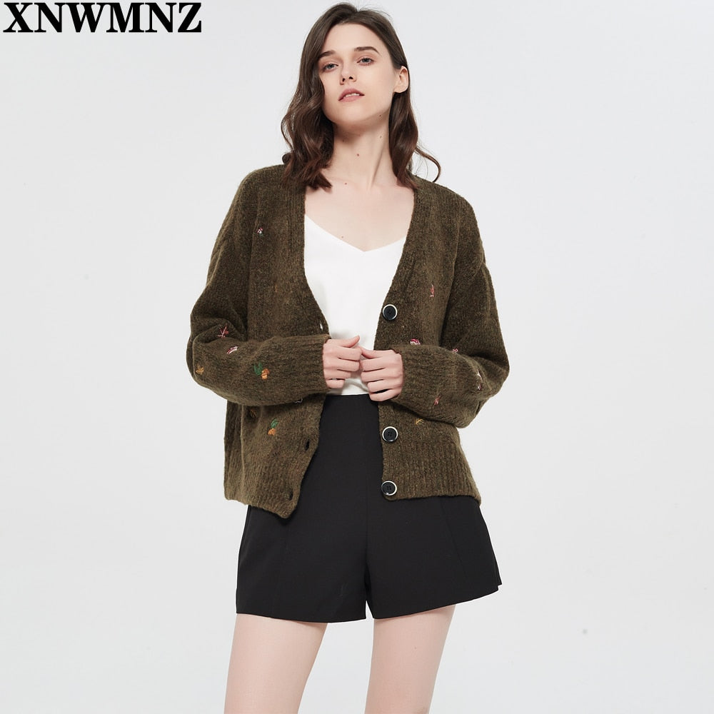 XNWMNZ women Vintage knit cardigan with embroidery Long sleeves V-neck Cardigan Female Elegant sweater autumn coat women 2022
